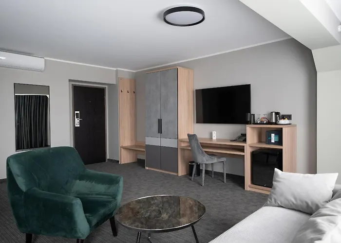 Bellevue Park Hotel Riga With Free Parking