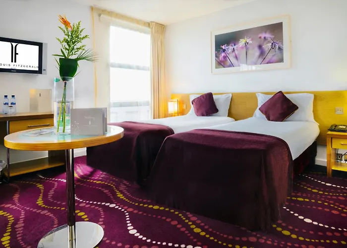 Louis Fitzgerald Hotel