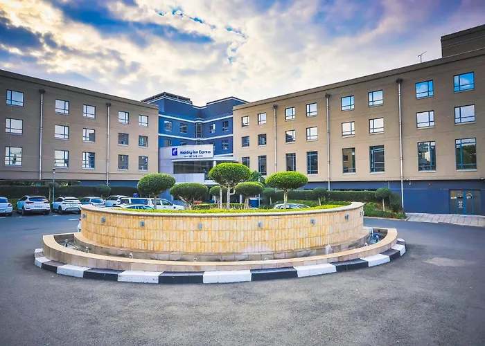 Holiday Inn Express Sandton-Woodmead By Ihg