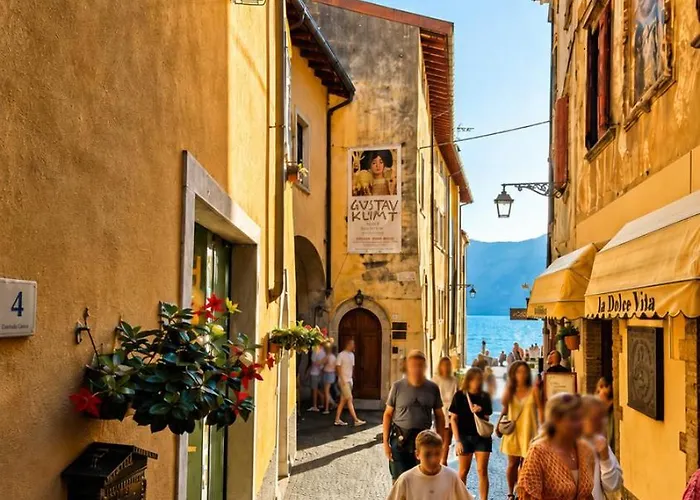 Hotel Modena Old Town