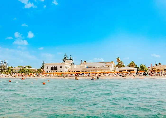 Delfino Beach - CDSHotels