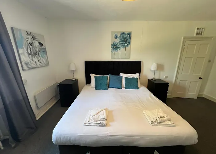 Antrobus Arms Hotel