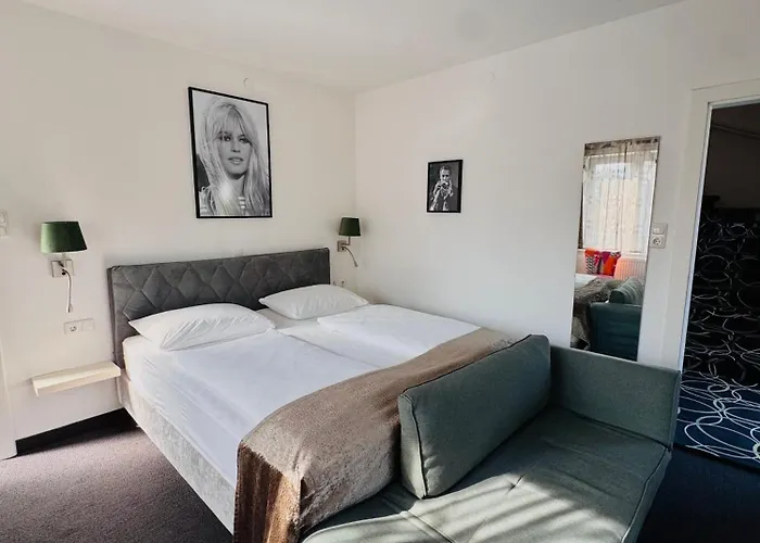 Boutique Hotel Oase, Mit Oder Ohne Fruehstueck Buchbar, Parkplatz Kostenlos