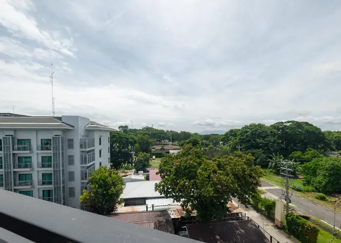 Widus Hotel Clark