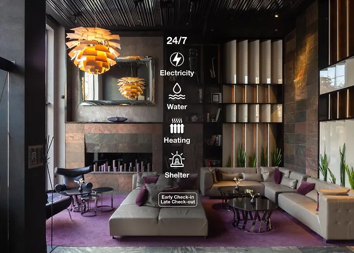 11 Mirrors Design Hotel
