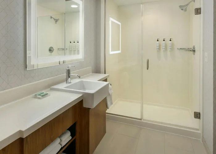 Springhill Suites By Marriott Buffalo Airport