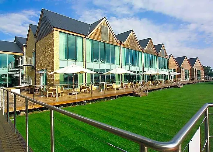 De Vere Cotswold Water Park
