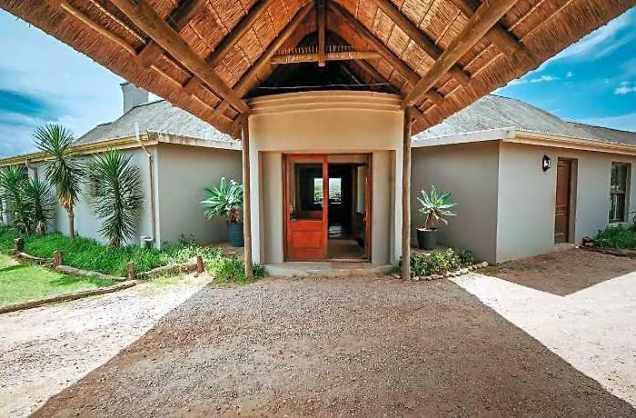 Hlosi Game Lodge
