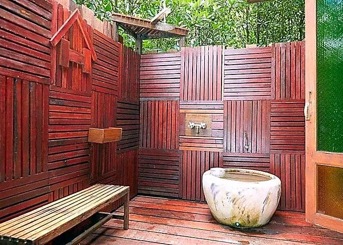 Bann Makok The Getaway