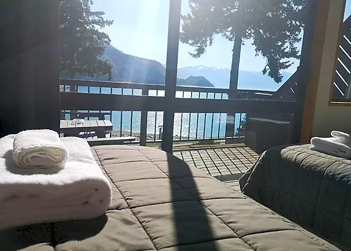 Hawea Hotel