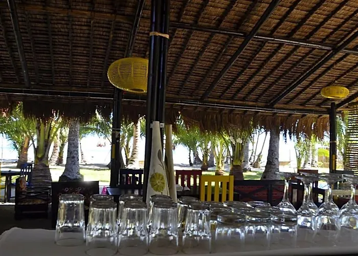 Peace & Love Beach Club Eco Boutique Resort