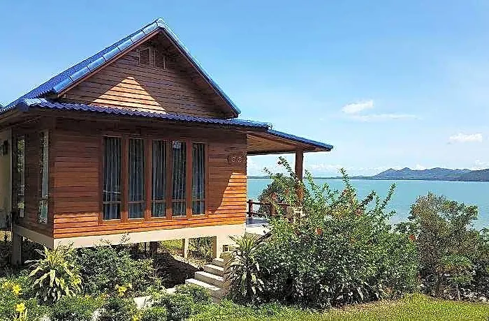 Esmeralda View Resort