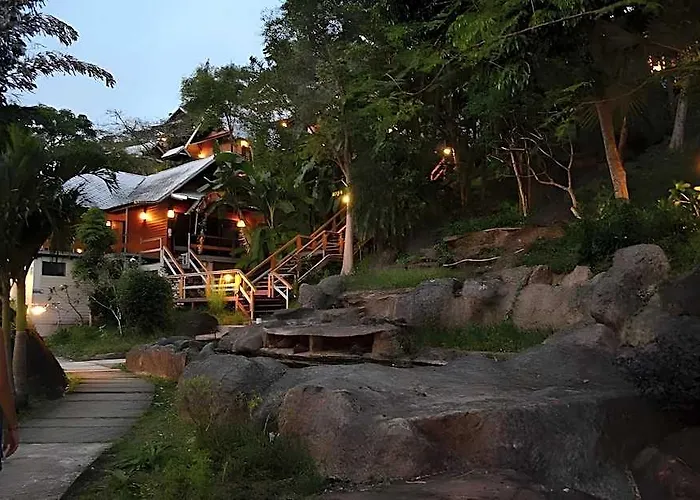 Phitarom Phi Phi Resort
