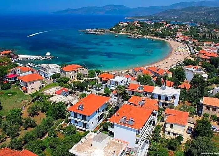 Nikas Rooms & Apartments