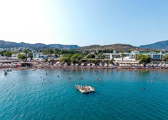 Kefi Beach & Suites