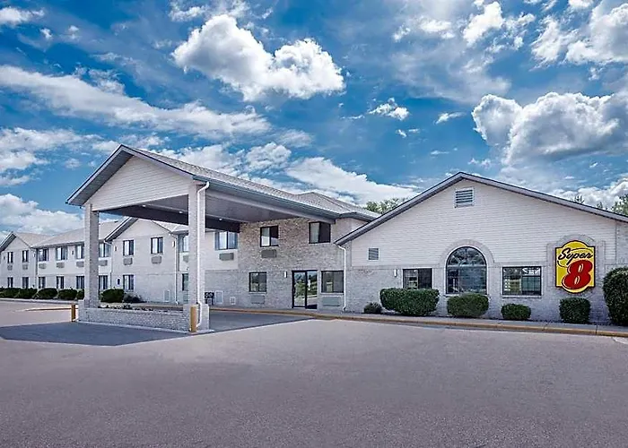 Wrangler Hotel Morris