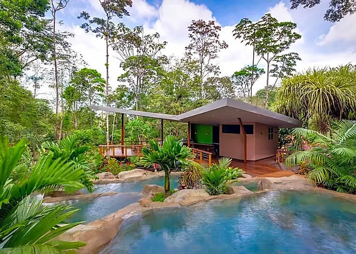 Chachagua Rainforest Hotel & Hot Springs