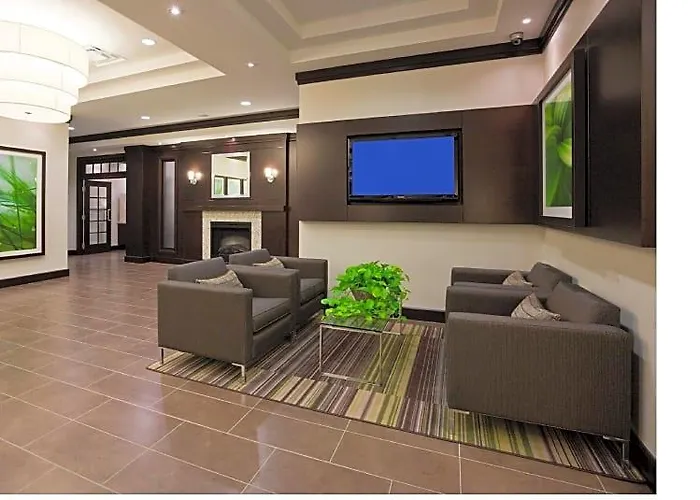 Holiday Inn Express & Suites New Liskeard By Ihg
