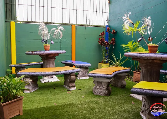Nice Place Hostel