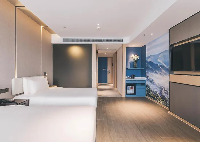 Atour Hotel
