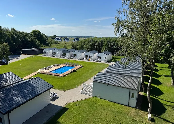Lumi Resort - Domki Nad Morzem - W Otoczeniu Natury - Z Podgrzewanym Basenem I Silownia