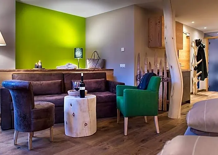Hotel Paradies