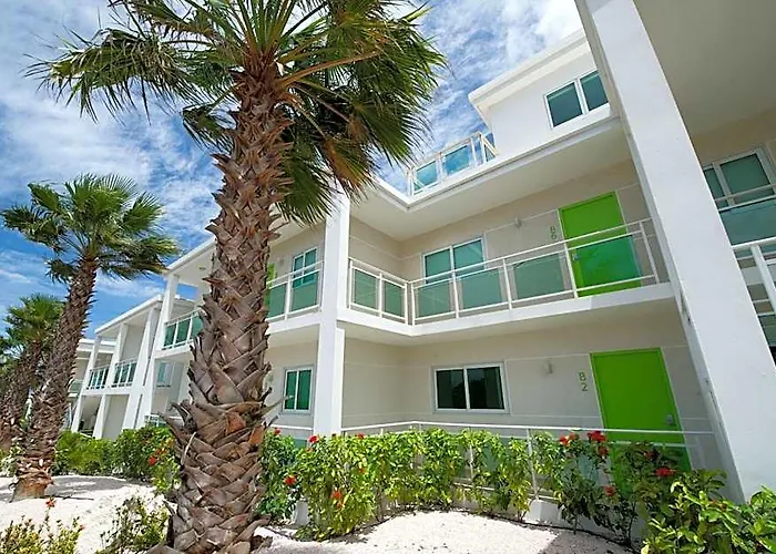 Piscadera Harbour Village