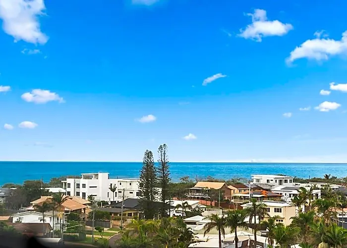 Lowanna Beach Resort Kawana