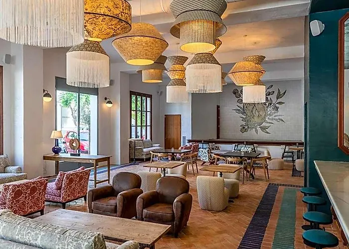 Hoposa Cultural Boutique