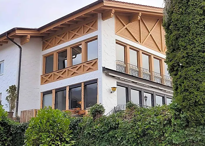 Luca Hotel