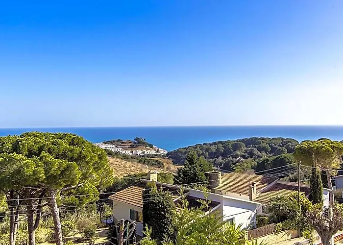 Beautiful Villa In Sant Pol De Mar 60 Km From Barcelona