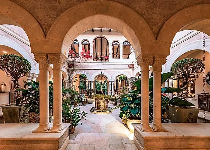 Villa Firenze, Costa Rica. All Inclusive Luxury