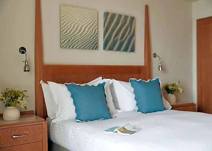 L'Horizon Beach Hotel & Spa