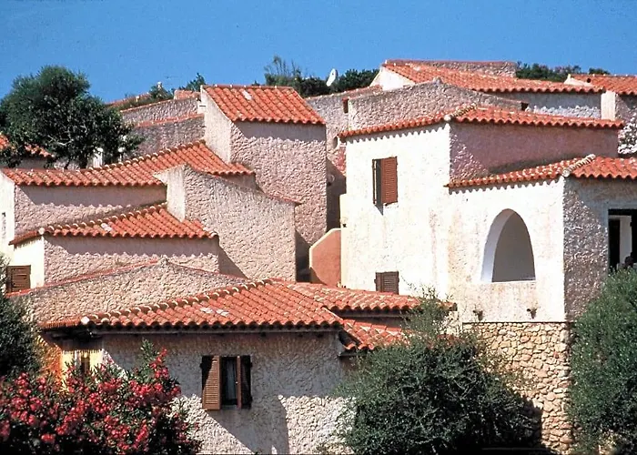 Lh Altura Resort