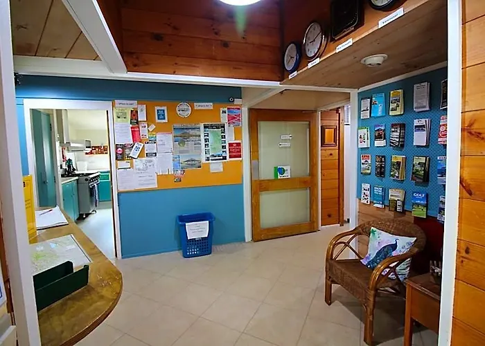 Sunflower Lodge Backpackers