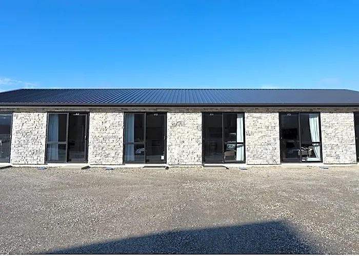 Jillylan Village Apartment