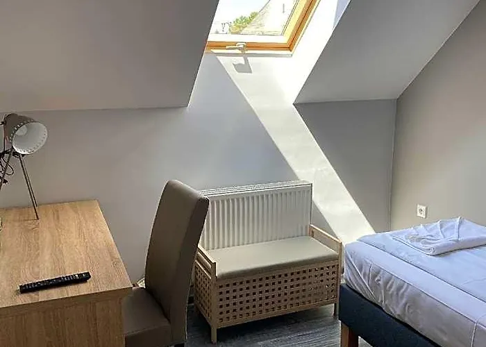 Kis Szieszta Guesthouse B&B