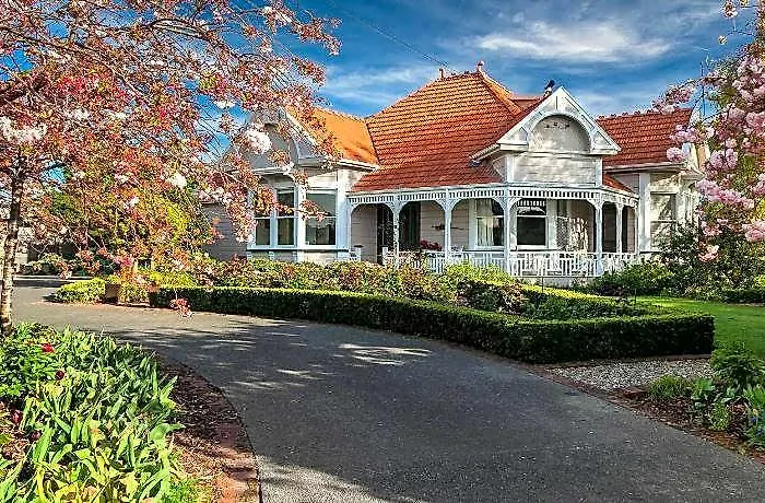 Anglesea House Inn