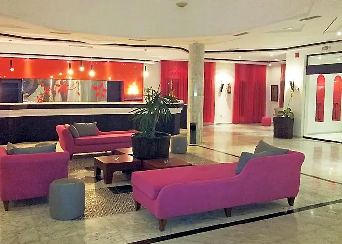 Cedriana Hotel
