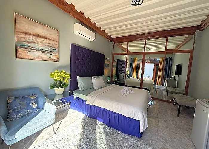 Lawson'S Beach Resort