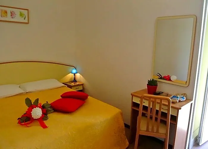Hotel Antares