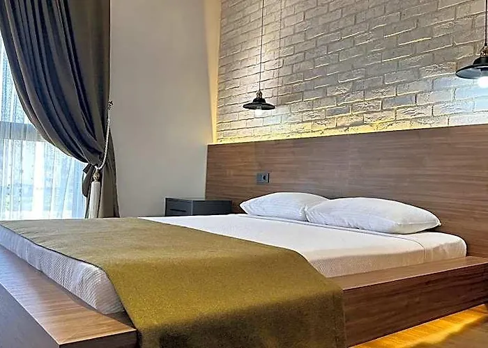 Triplex Villa With Children'S Pool, Garden, Sauna