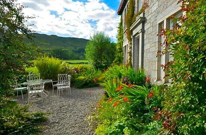 Blarcreen House
