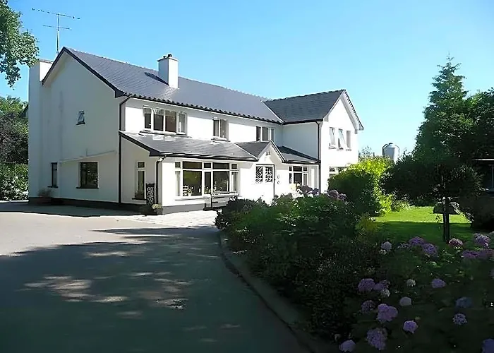 Arch House B And B