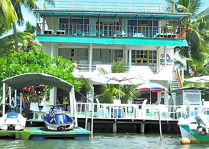 Luthmin River View Hotel