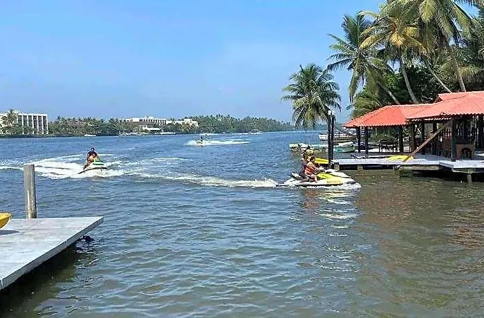 Luthmin River View Hotel
