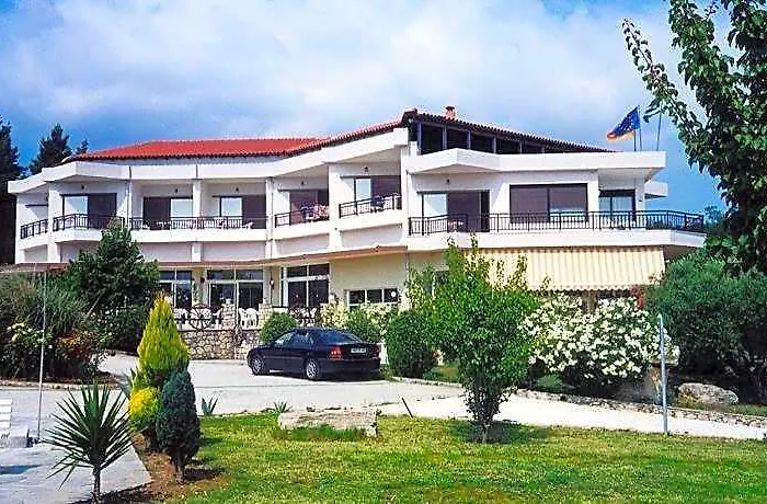 Pashos Hotel