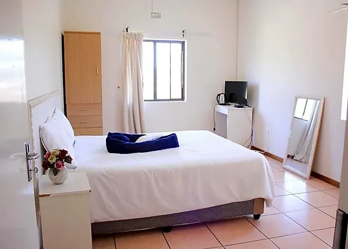 Manzini Palms Inn
