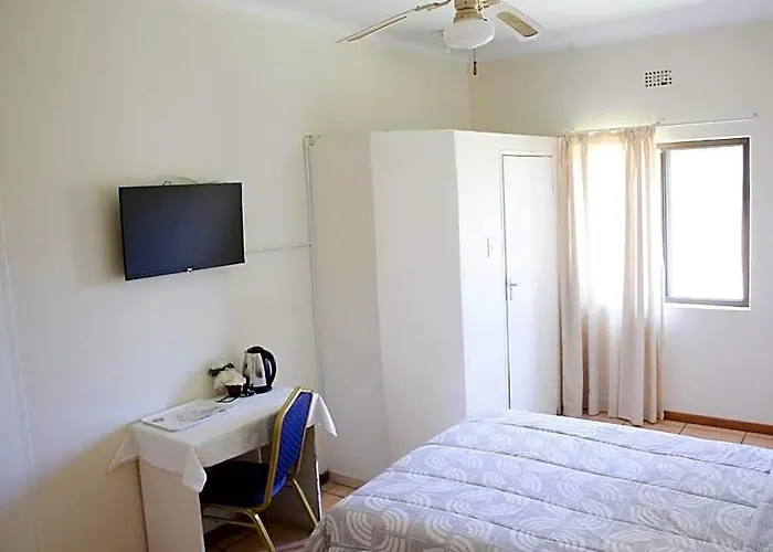 Manzini Palms Inn