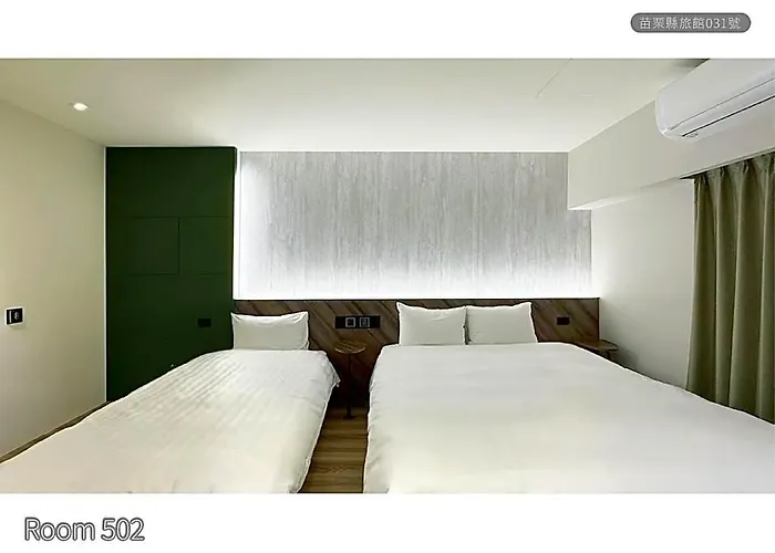 Meowli Hotel